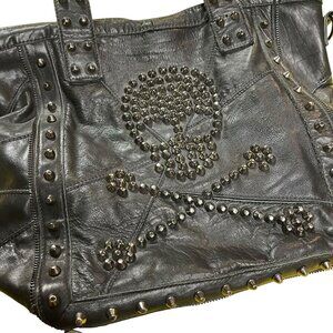 Studded Skull Leather Tote – AmeriLeather